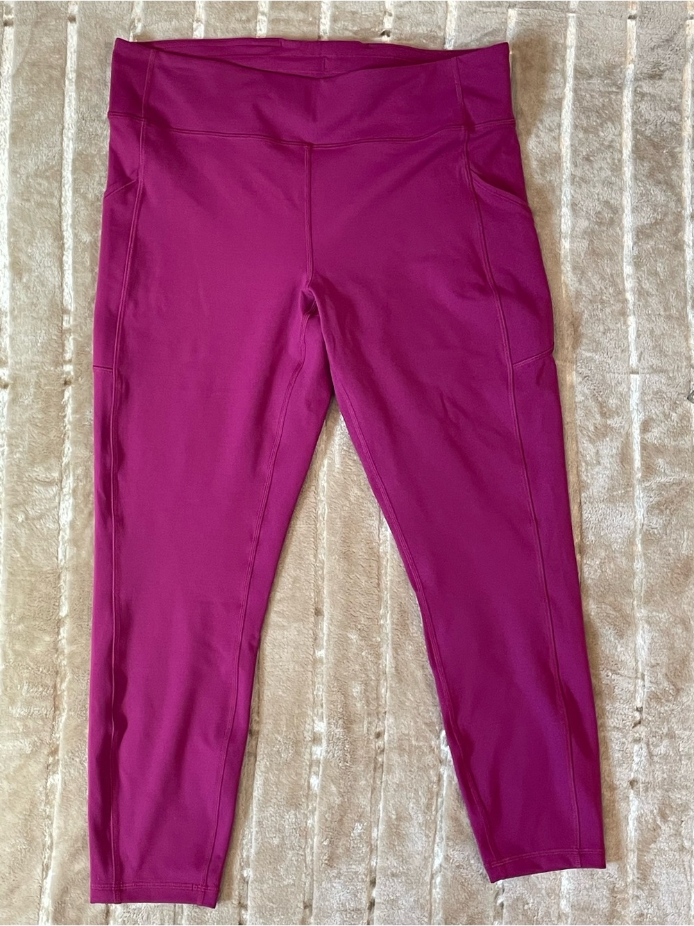 Lululemon HR High-Waist Magenta Leggings